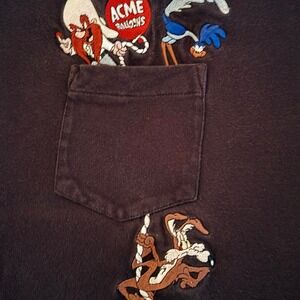 Vintage Warner Bros Studio Store Looney Tunes Embroidered Pocket T-Shirt Black M